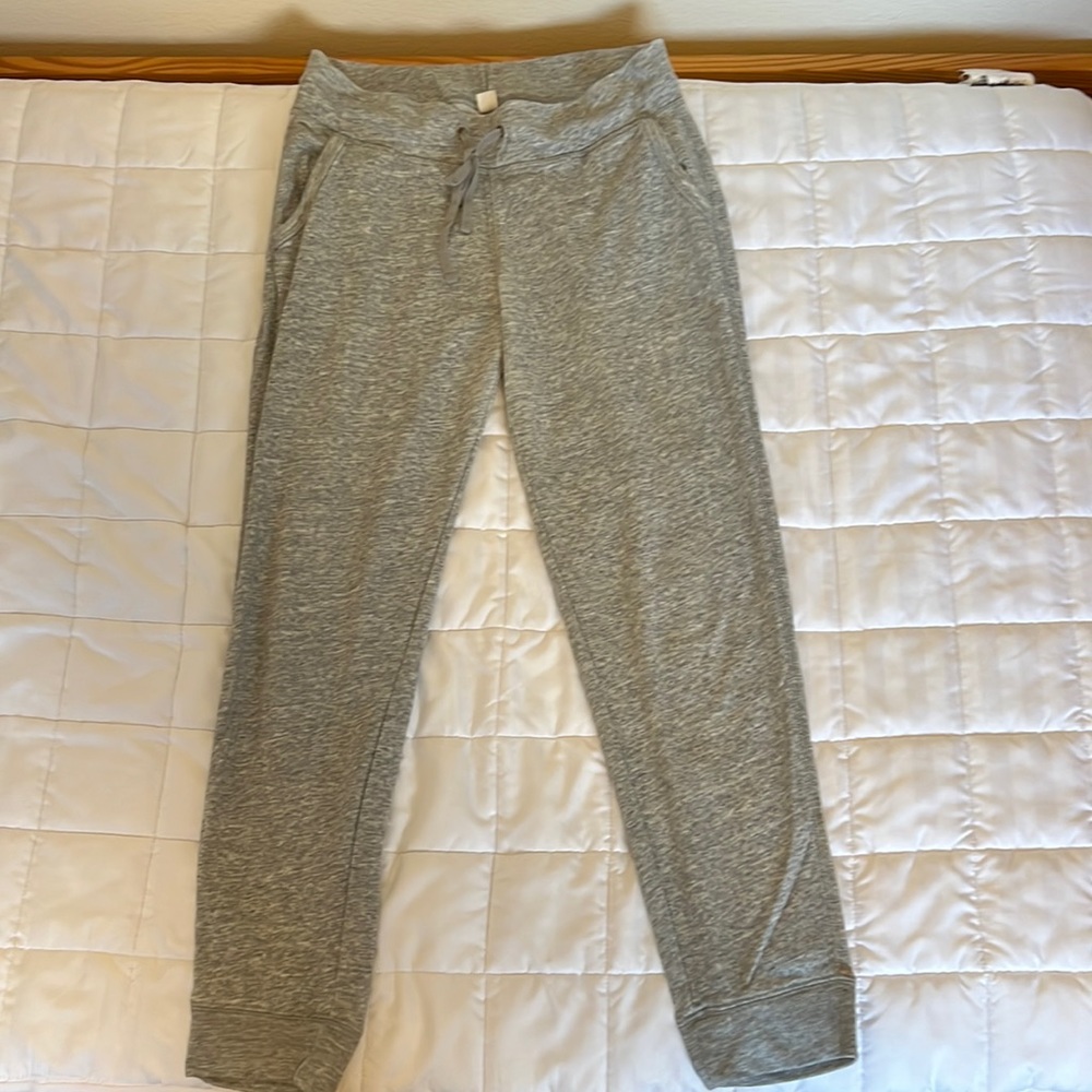Old navy gray sweat pants